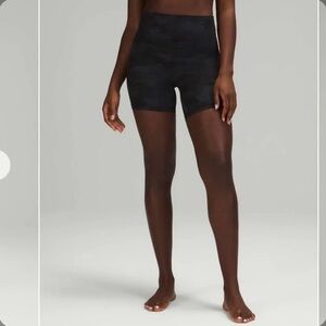 Lululemon Align Short 6" Heritage 365 Camo Deep Coal Multi